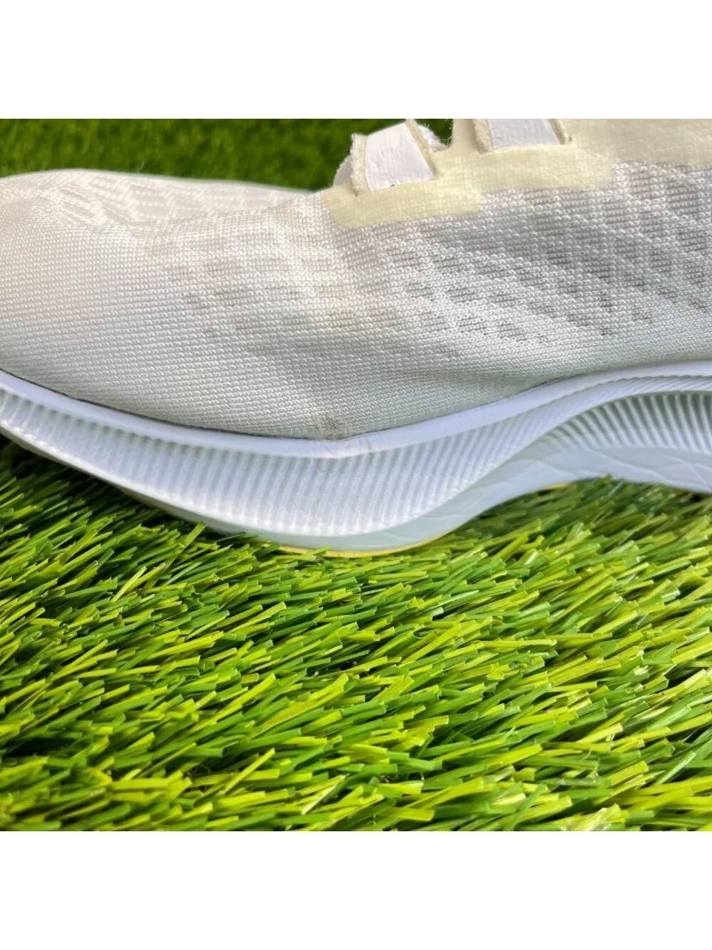 Nike Air Zoom Pegasus 37 Womens Size 9 White Athletic Running Shoes Sneakers